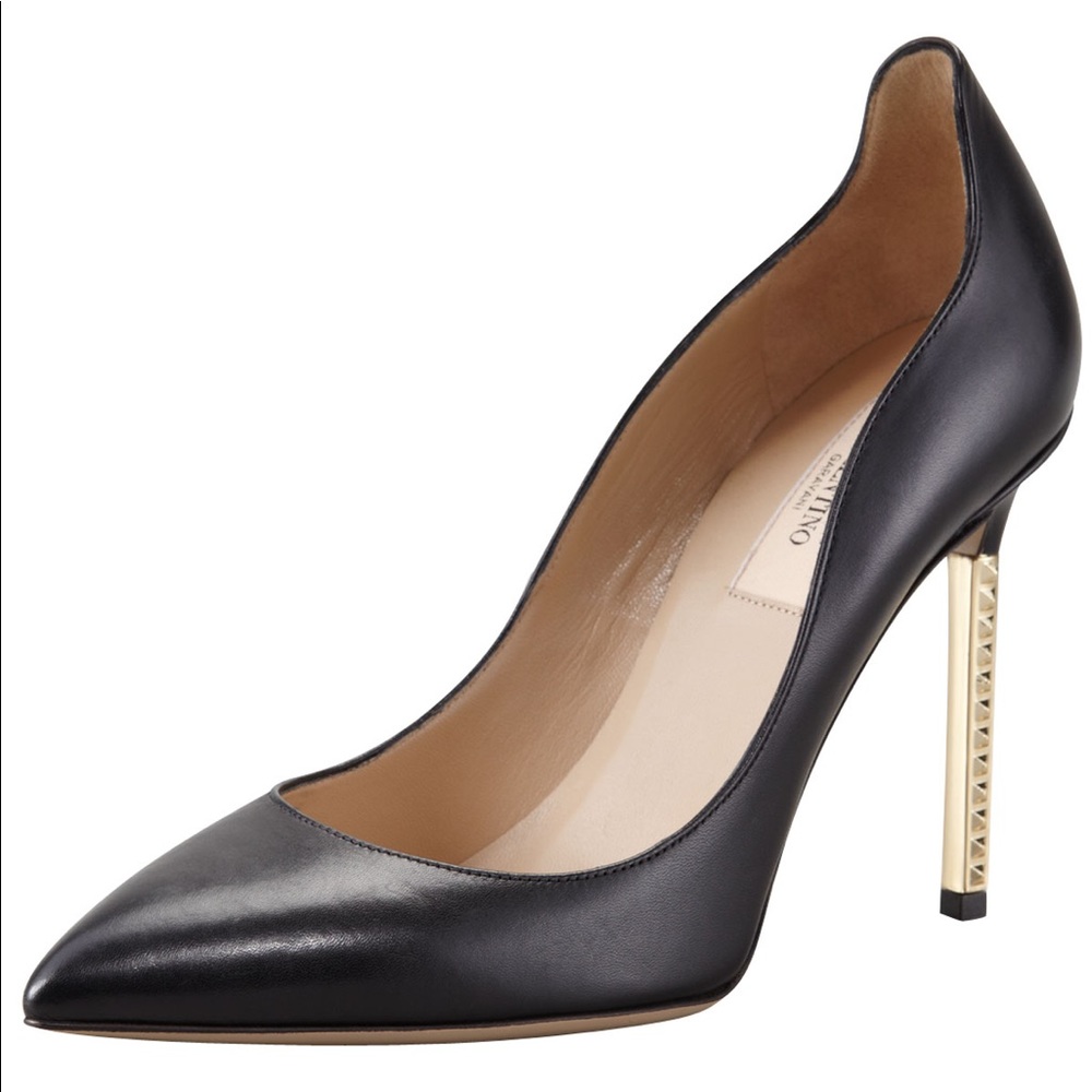 Valentino Rockstud Black Pump 39.5
